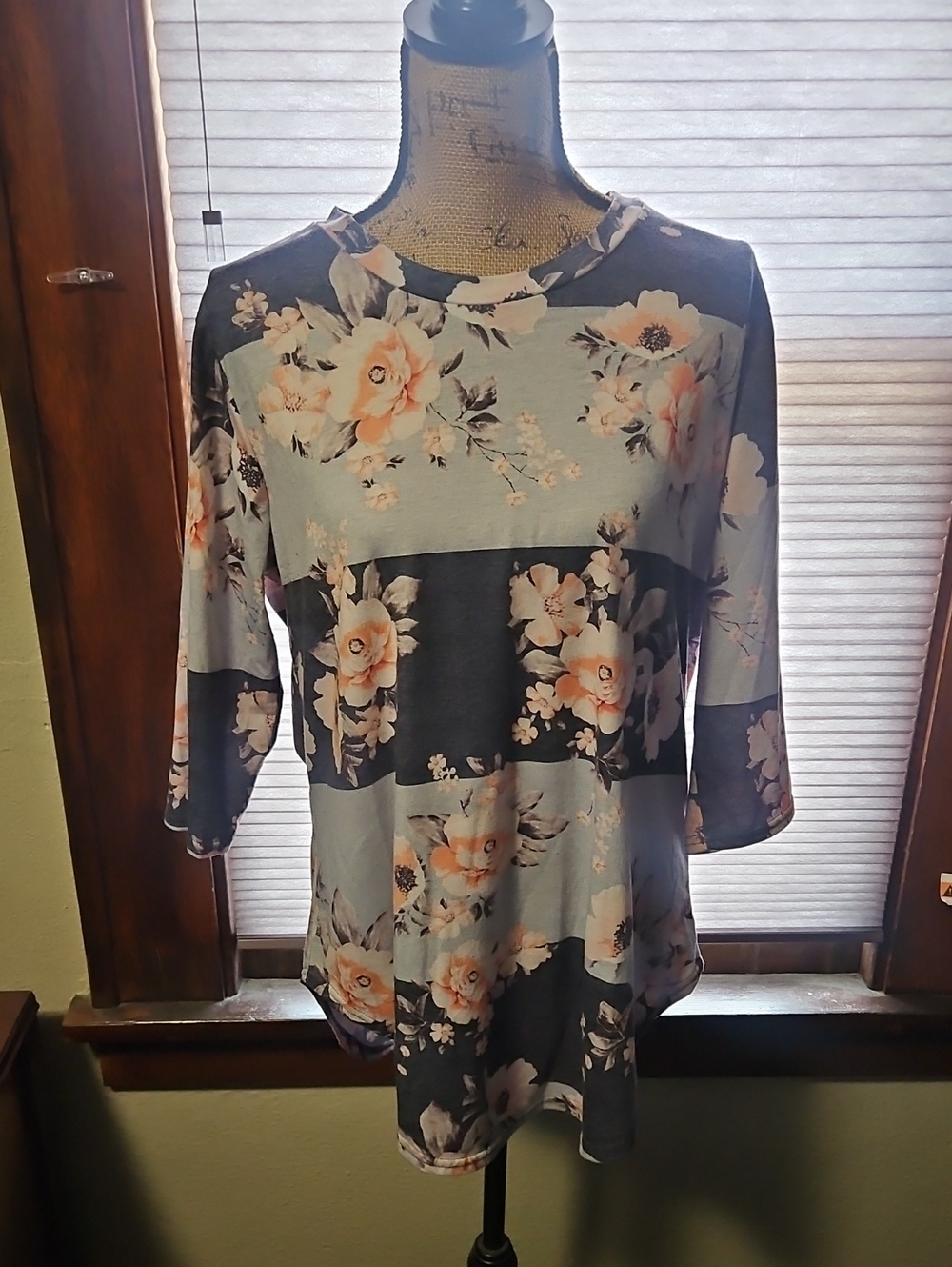 Floral Block-Stripe Three-Quarter Sleeve Top - Light Blue/Peach